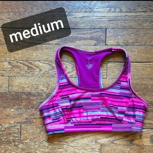 Pullover Active Sports Bra size Medium